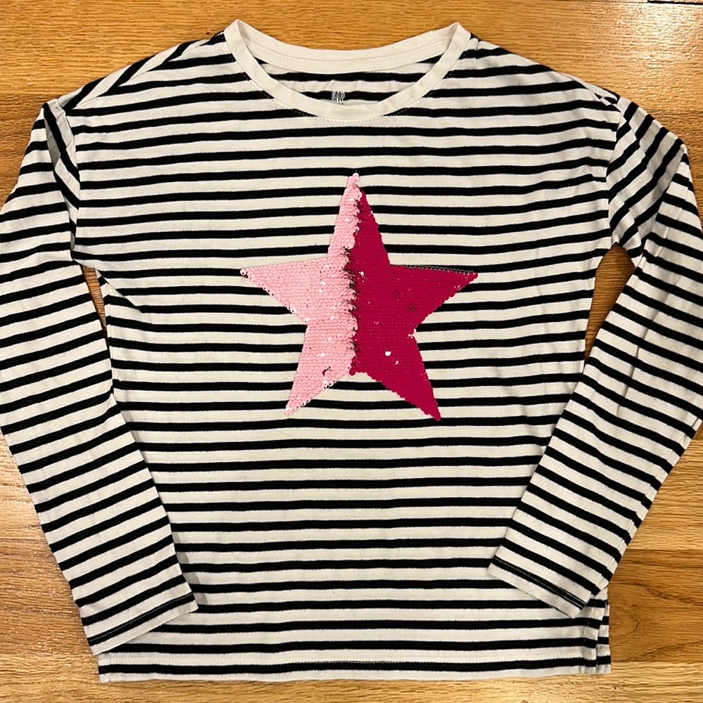 Gap flip sequin star shirt, size M (8/9)